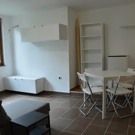 Haus Im Zentrum M - 3 Schlafzimmer Διαμέρισμα *