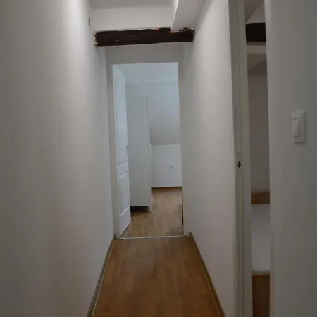 Haus Im Zentrum M - 3 Schlafzimmer * Szombathely